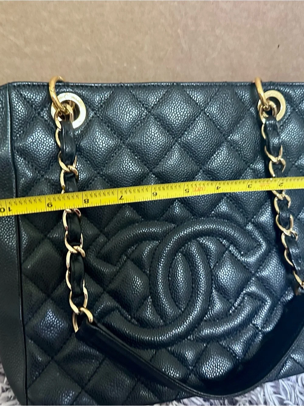 CHANEL Quilted Shoulder Bag in Dark Teal with Gold Hardware